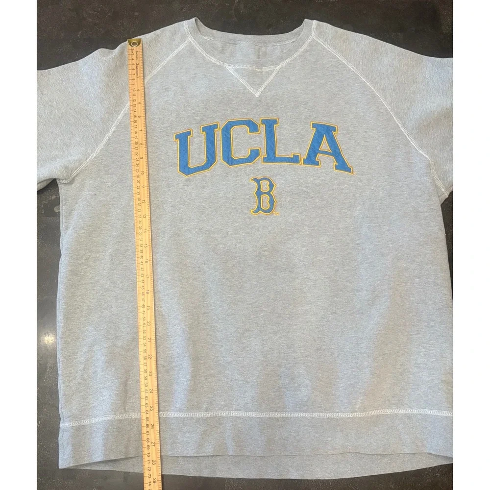 UCLA Bruins Crewneck Sweatshirt Gray Raglan Pullover Men XL RN134456